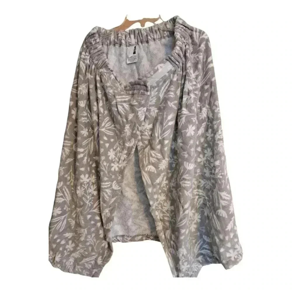 The Big One Terry Cloth Towel Wrap Beach Coverup Shower Spa‎ Grey White